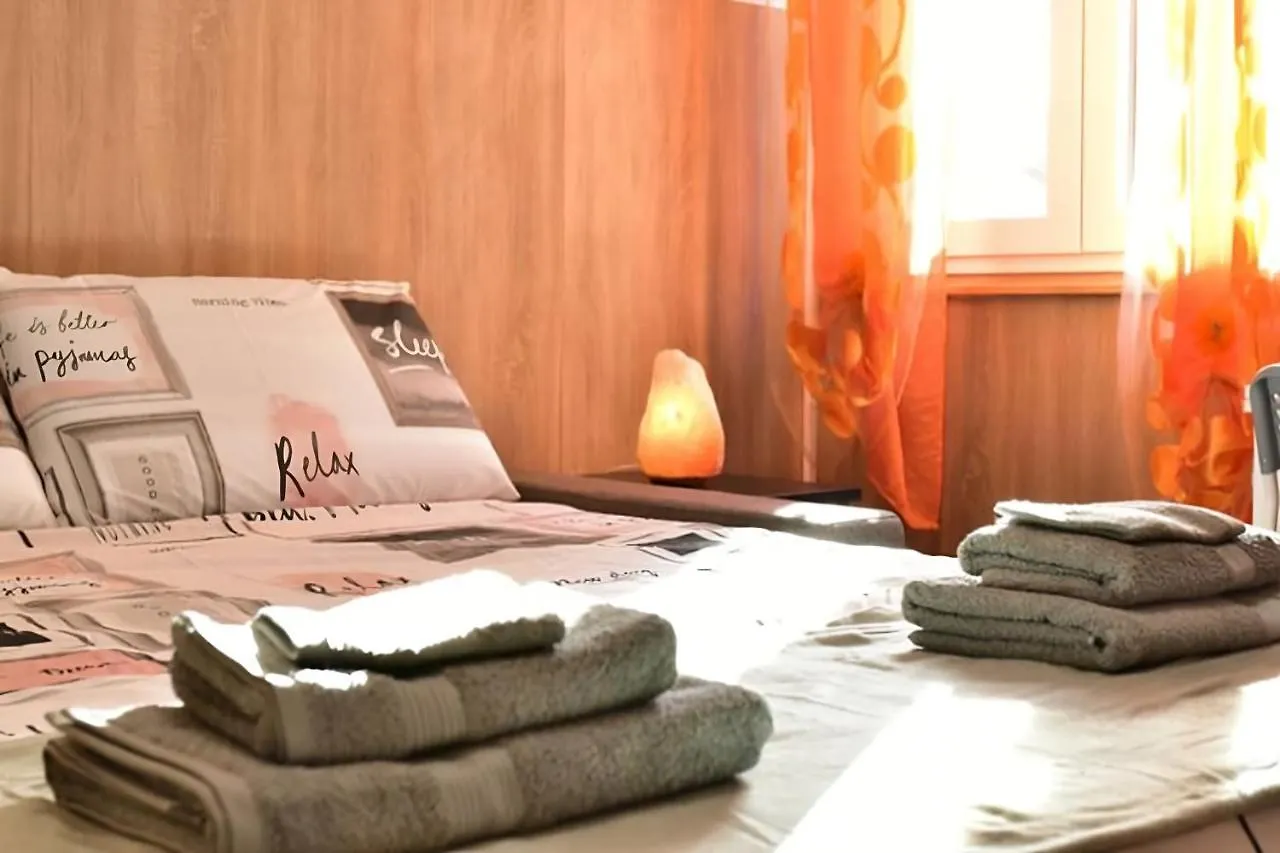 Milan Sweet Home Metro, Linate E Sky Studio 0*,  Italie